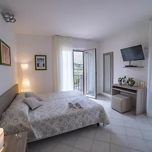 https://mastrissa-country-house.sicilyhotelsitaly.net